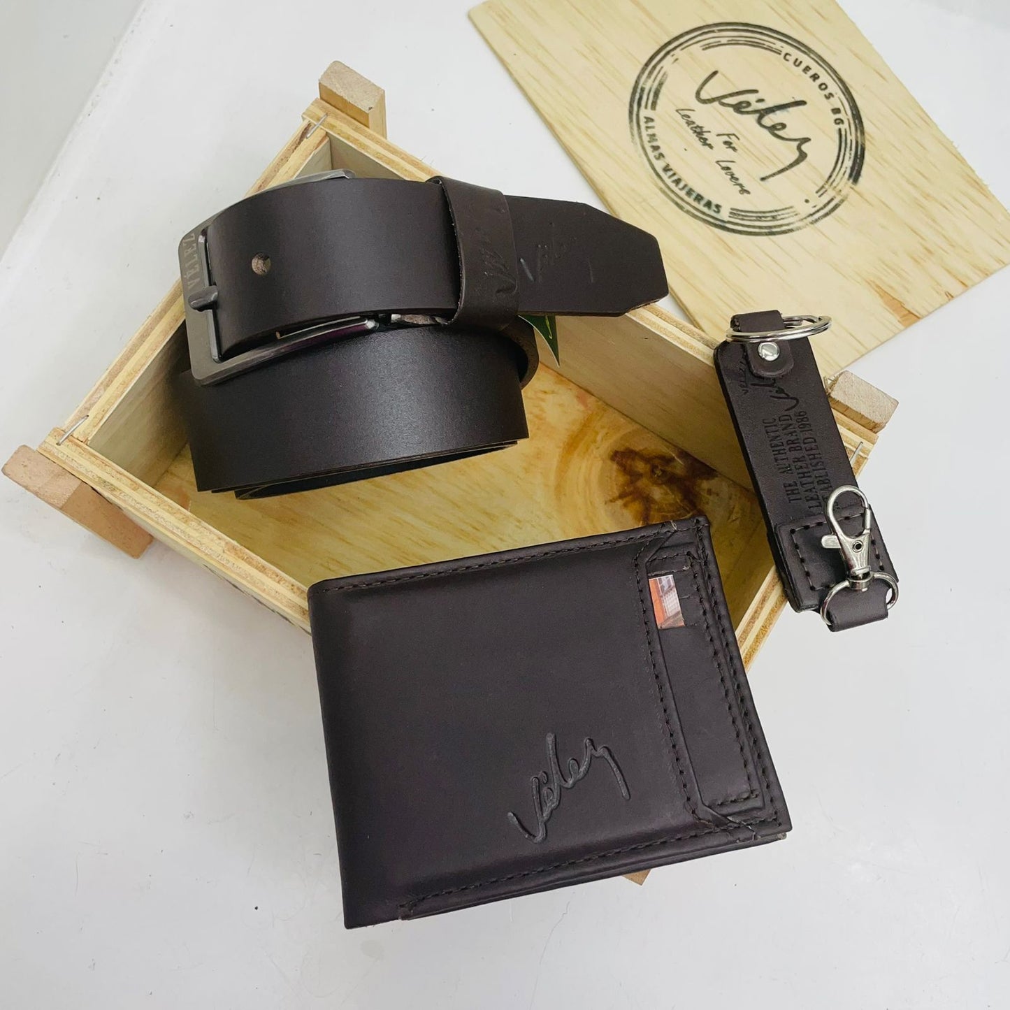 KIT VELEZ ESTILO Y CALIDAD + REGALO (RELOJ)